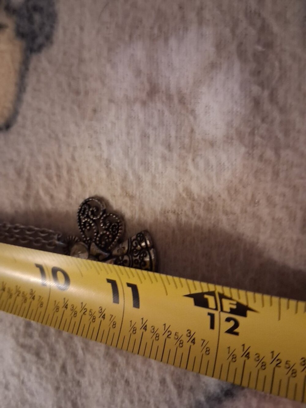 VINTAGE ANGEL NECKLACE - Picture 2 of 3